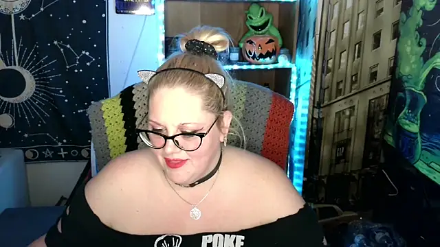 Snapshot of Kinky_Witch chatting on 1, 5, 2026 Kinky Witch online show from 1, 5, 2026
