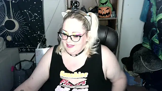 Snapshot of Kinky_Witch chatting on 1, 6, 2026 Kinky Witch online show from 1, 6, 2026
