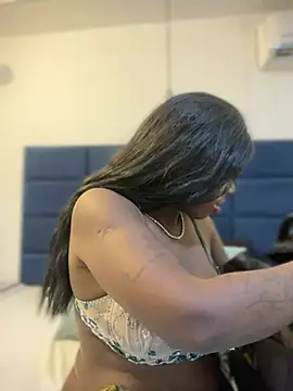 Snapshot of Alexia_24 chatting on 16, 1, 2026 Alexia 24 online show from 16, 1, 2026