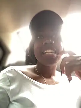 Snapshot of Alexia_24 chatting on 6, 2, 2026 Alexia 24 online show from 6, 2, 2026