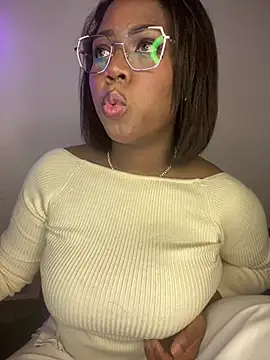 Snapshot of Alexia_24 chatting on 20, 6, 2026 Alexia 24 online show from 20, 6, 2026