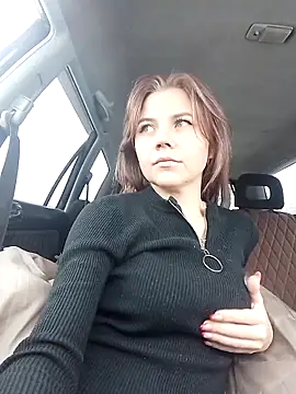 YOURLIKAA online show from 18, 12, 2025