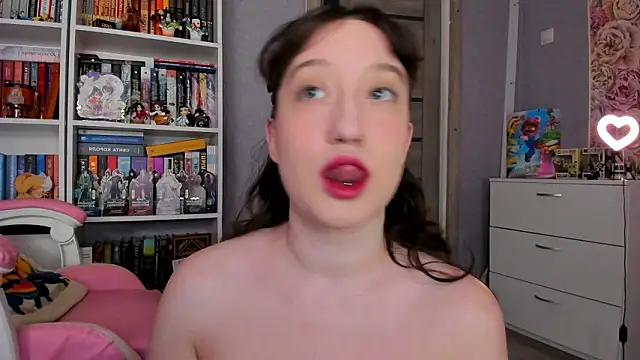 Snapshot of minionka chatting on 5, 2, 2026 minionka online show from 5, 2, 2026