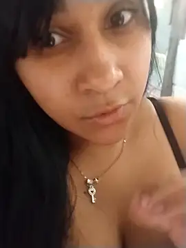 Snapshot of srtsara chatting on 19, 12, 2025 srtsara online show from 19, 12, 2025