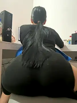 Snapshot of Azahara_Arabic chatting on 12, 9, 2025 Azahara Arabic online show from 12, 9, 2025