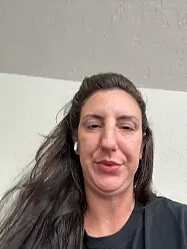 Snapshot of sweetsirenn chatting on 5, 2, 2026 sweetsirenn online show from 5, 2, 2026