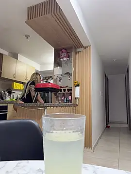 Becca Johnson u online show from 7, 2, 2026