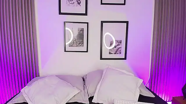 ashlycarteer online show from 13, 4, 2026