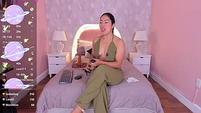Snapshot of isabella_milf_ chatting on 1, 6, 2026 isabella milf online show from 1, 6, 2026