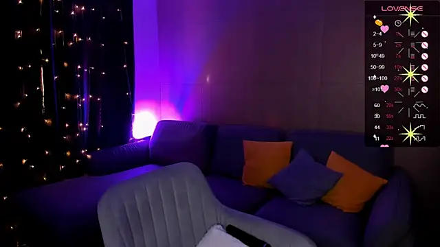 Snapshot of deboramoore chatting on 26, 4, 2026 deboramoore online show from 26, 4, 2026
