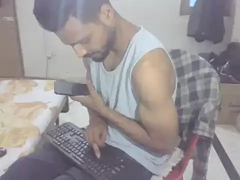 Snapshot of sofiacpl_ chatting on 19, 10, 2025 sofiacpl  online show from 19, 10, 2025