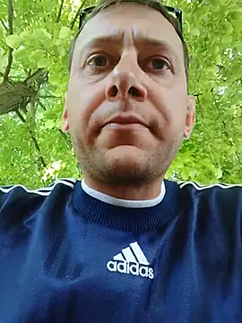 Snapshot of Alessio1987 chatting on 21, 5, 2026 Alessio1987 online show from 21, 5, 2026