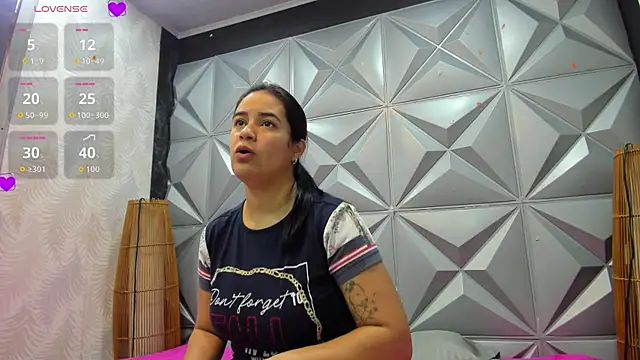 GreciaFox1 online show from 6, 11, 2025