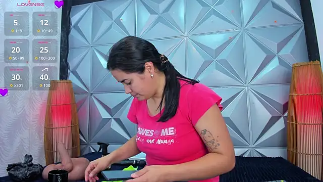 GreciaFox1 online show from 21, 11, 2025