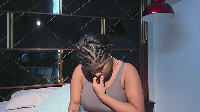 HannyThompson online show from 15, 3, 2026