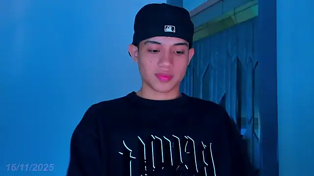 Sebax Young online show from 16, 11, 2025