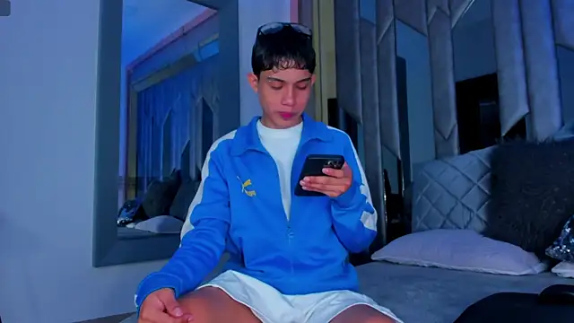 Snapshot of Sebax_Young chatting on 7, 6, 2026 Sebax Young online show from 7, 6, 2026