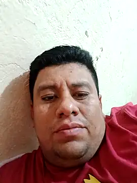 Snapshot of JesVel chatting on 25, 10, 2025 JesVel online show from 25, 10, 2025