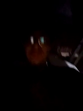 LecheDeSoya666 online show from 28, 9, 2025