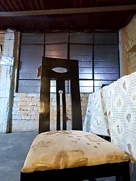 LecheDeSoya666 online show from 26, 10, 2025