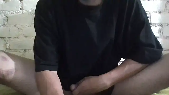 LecheDeSoya666 online show from 2, 4, 2026