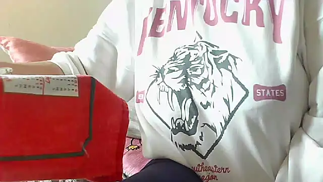 sexy tettona online show from 29, 10, 2025