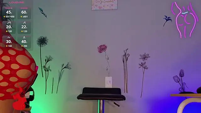 Snapshot of Barbydominant_fetish chatting on 3, 5, 2026 Barbydominant fetish online show from 3, 5, 2026