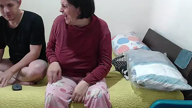 jade noah  online show from 20, 11, 2025