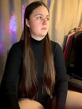 Cuty Kitty online show from 4, 12, 2025