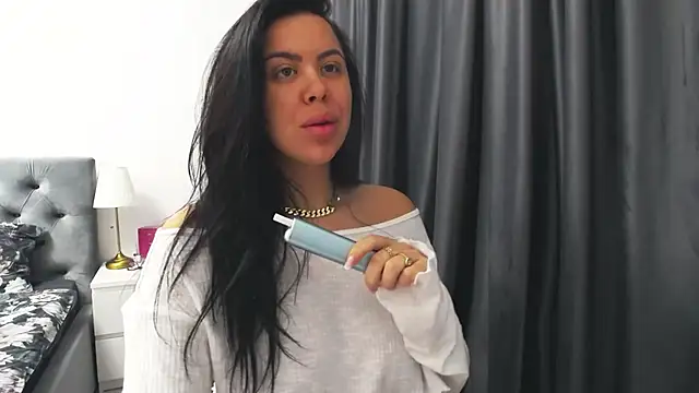 Casiana  online show from 9, 2, 2026