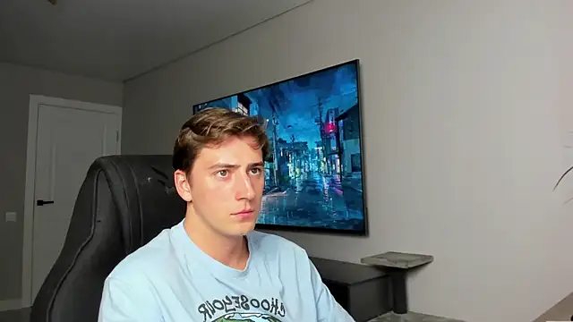 Snapshot of DaniHort chatting on 3, 5, 2026 DaniHort online show from 3, 5, 2026