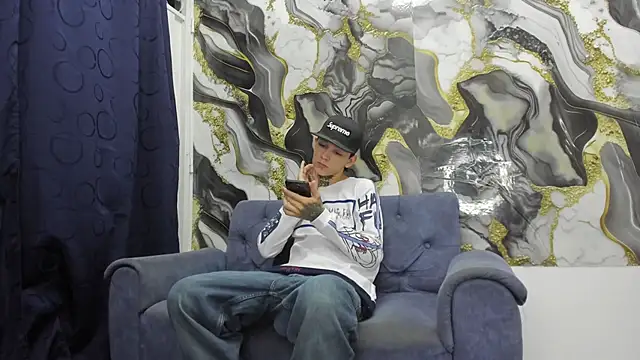Snapshot of StraightBoy_Nick chatting on 30, 5, 2026 StraightBoy Nick online show from 30, 5, 2026