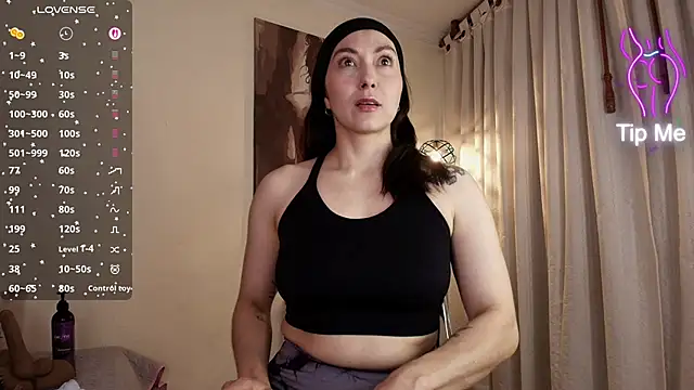 siren indira  online show from 21, 3, 2026