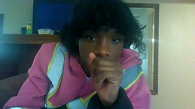 Snapshot of OUCH_CHARR_LEE chatting on 3, 6, 2026 OUCH CHARR LEE online show from 3, 6, 2026