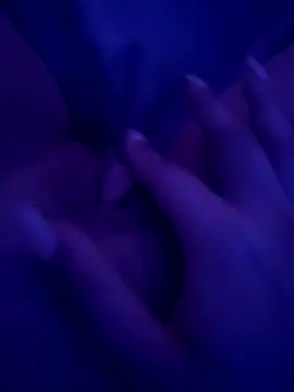 Snapshot of Violeta_444 chatting on 11, 11, 2025 Violeta 444 online show from 11, 11, 2025