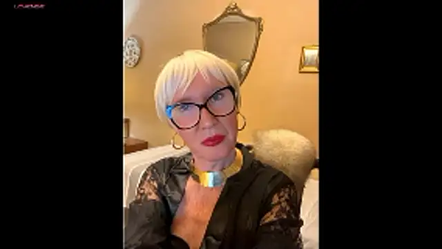 Snapshot of ROBY_SWEETHOT chatting on 8, 1, 2026 ROBY SWEETHOT online show from 8, 1, 2026