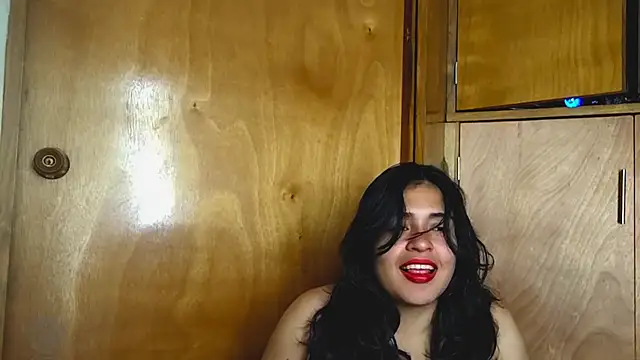 EmilyNoir1 online show from 20, 9, 2025