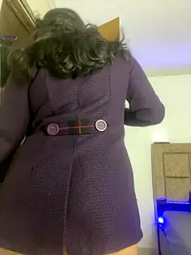 EmilyNoir1 online show from 16, 12, 2025