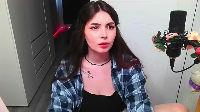 Snapshot of peachyness chatting on 27, 4, 2026 peachyness online show from 27, 4, 2026