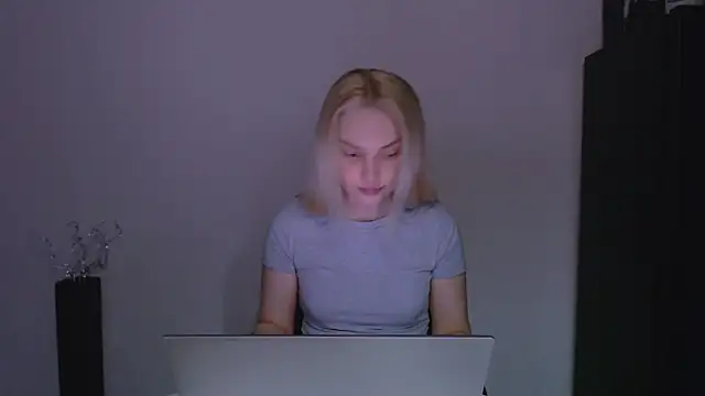 Lia noo regrets online show from 3, 4, 2026