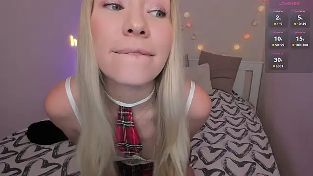 DanaCandy online show from 22, 3, 2025