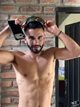 Snapshot of Jacksonfranco chatting on 3, 3, 2026 Jacksonfranco online show from 3, 3, 2026