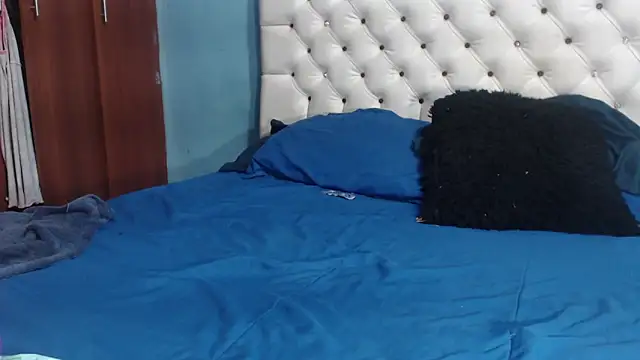 SamiBoobsxx online show from 6, 11, 2025