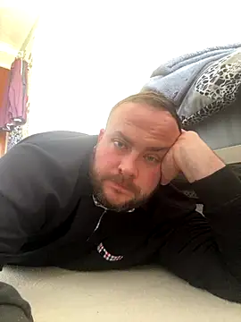 Snapshot of different-strokes chatting on 30, 9, 2025 different-strokes online show from 30, 9, 2025