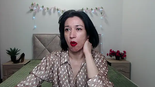 Snapshot of CameronEnns chatting on 8, 5, 2026 CameronEnns online show from 8, 5, 2026