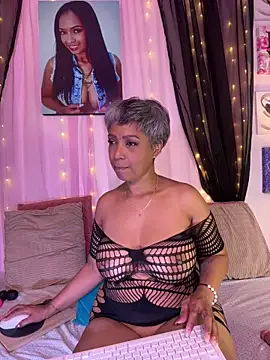 skarlleth 11 online show from 20, 11, 2025