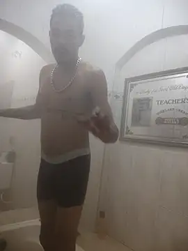 Snapshot of lacoste12 chatting on 1, 11, 2025 lacoste12 online show from 1, 11, 2025