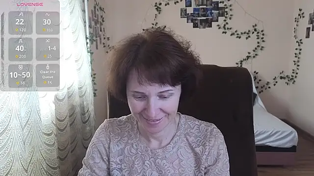 Lia Tito online show from 24, 10, 2025