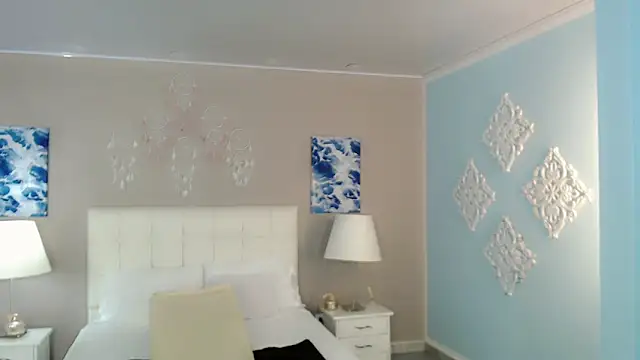 maddissonivanova online show from 30, 10, 2025