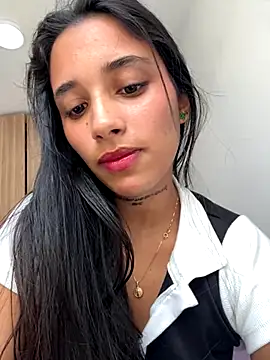 Lorena Mcfly online show from 23, 10, 2025